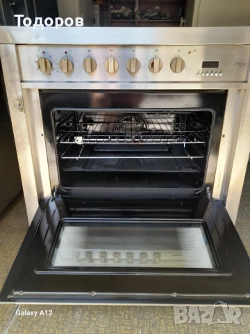 Професионална печка Frigor с керамичен плот, 90 см широчина , снимка 3 - Обзавеждане на кухня - 51020804