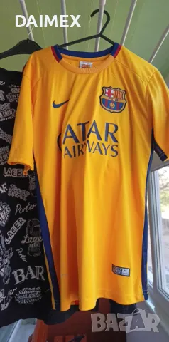 Футболни тениски + гащи + калци