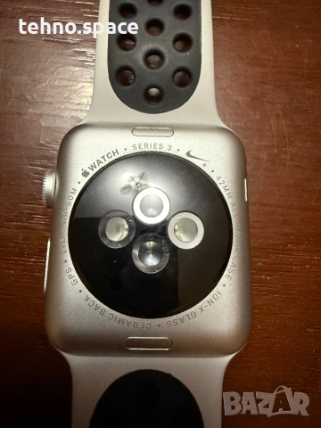 Apple Watch Series 3 Nike LTE 42mm , снимка 5 - Аксесоари за Apple - 53396508