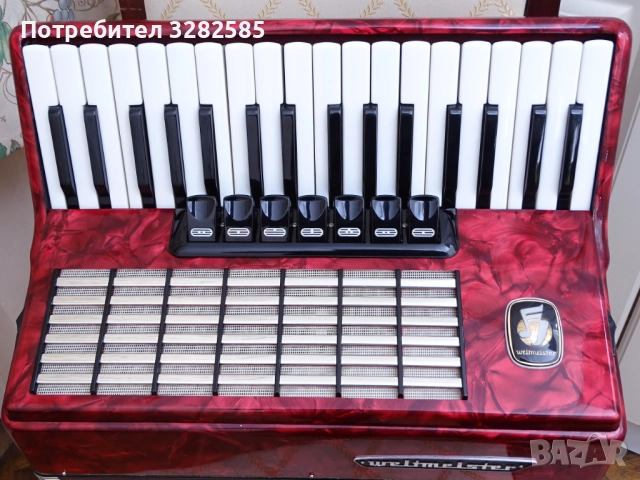 Акордеон Велтмайстер Стела 80 баса. НОВ !, снимка 3 - Акордеони - 52653159