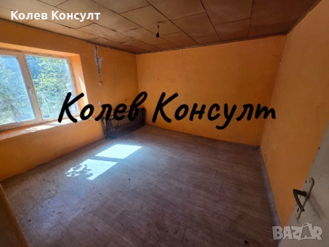 Продавам къща в с. Лешниково, снимка 4 - Къщи - 51800411