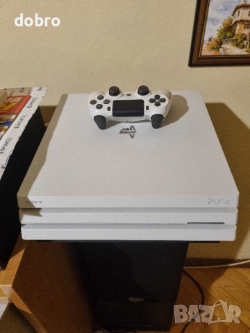 ps4 pro Playstation 4 бял с xaкнат и игри1tb, снимка 3 - PlayStation конзоли - 52718405