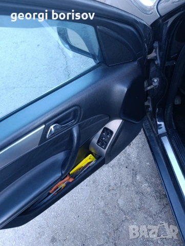 Мерцедес Бенц ц ,,200.2007.г, снимка 3 - Автомобили и джипове - 53166243