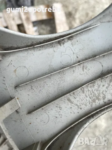 15 цола Тас за Toyota Yaris 42602-0d100 Оригинал, снимка 4 - Аксесоари и консумативи - 49745186