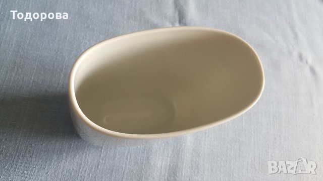 Порцеланова стилна колекционерска ваза - Rosenthal, снимка 3 - Други ценни предмети - 32896526