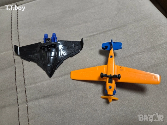 Matchbox самолетчета, снимка 2 - Коли, камиони, мотори, писти - 52827414