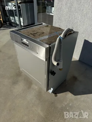 Съдомиялна Миеле за вграждане , снимка 7 - Съдомиялни - 50283303