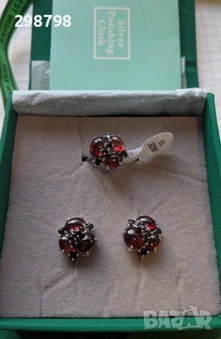 Сребърен комплект с естествен Гранат и черен шпинел, снимка 3 - Бижутерийни комплекти - 53327821