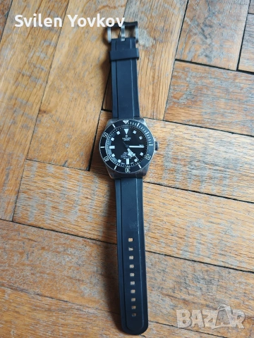 Продавам часовник tudor M25600TN, снимка 3 - Мъжки - 53386146