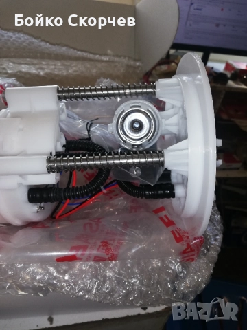 Горивна помпа за Тойота Секвоя. , снимка 2 - Части - 52212968