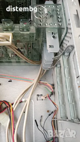 Компютърна кутия Foxconn middle tower със захранване Fortron 400W, снимка 4 - Захранвания и кутии - 49826033