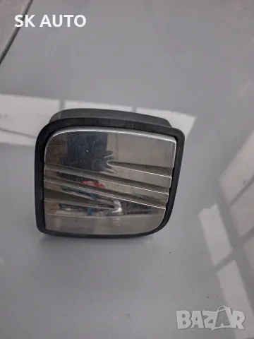 Seat Toledo 2006 външна дръжка за багажник , снимка 1