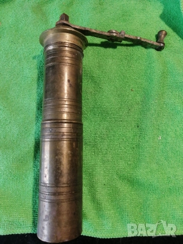 Ретро, месингова малничка за кафе. 