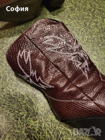  Невероятни ботуши, снимка 4 - Дамски ботуши - 43375233