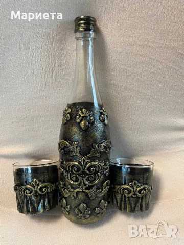 Комплект бутилка с две чаши