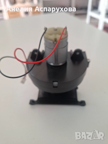 електрически мотор, обозначен с "EMC XCQ-1"., снимка 2 - Други стоки за дома - 51616968