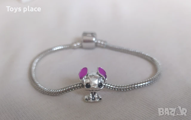 Гривна тип Пандора с талисман Disney Minnie mouse, Stitch , снимка 6 - Гривни - 50662591