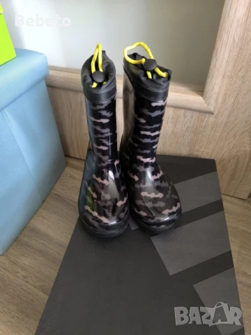 Гумени ботуши 28/29 номер, снимка 5 - Бебешки боти и ботуши - 51065234