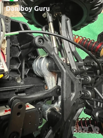 Hosim RC Кола 1/10 Безчеткова SUPER X07 Високоскоростна 68КМ/ч 4WD Офроуд Монстър Камион, снимка 12 - Коли, камиони, мотори, писти - 51126844