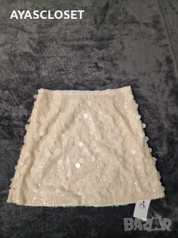 Дамска пола с пайети Л / ХЛ