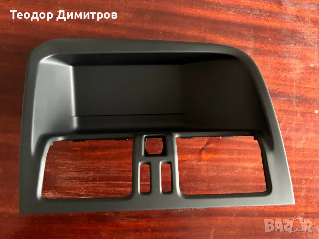 Рамка около въздуховоди Volvo XC60 2008-2016 OEM1284826