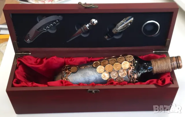 Бутиков комплект за вино с бутилка Дървото на живота, снимка 12 - Подаръци за рожден ден - 48874955