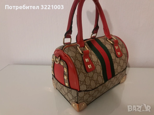 Дамска чанта Gucci, снимка 5 - Чанти - 53494674