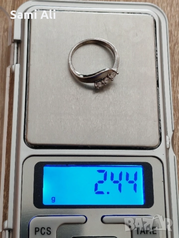 Продавам дамски сребро пръстен сребро ти идват Турция грама 10 лв
