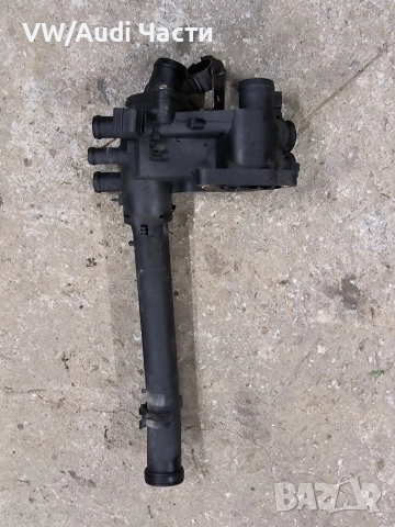 Корпус конзола термостат за Голф 4 Ауди А3 Сеат Шкода 1.4 VW Golf 4 Audi Seat Skoda 1.4 16V 03212111