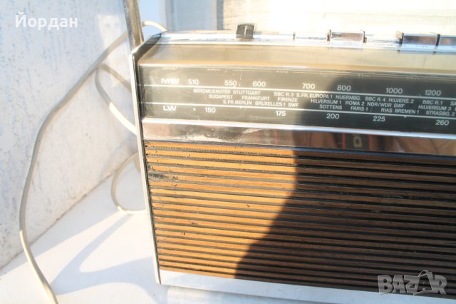 Радио ''Grundig Melody Boy 500'', снимка 2 - Радиокасетофони, транзистори - 43868968