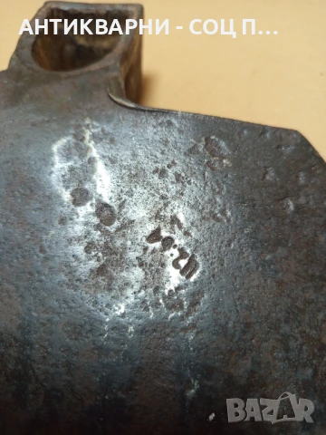 Соц Стара Ръчно Кована Мотика Чапа Номер 5. Тегло 1.200кг., снимка 6 - Антикварни и старинни предмети - 50704706