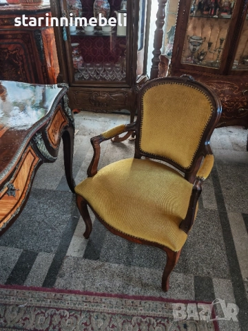 Уникално антикварно Бюро, снимка 2 - Бюра - 52518765