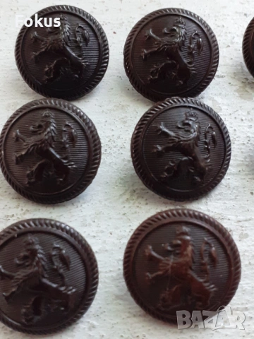 Лот царски военни бакелитени копчета, снимка 6 - Антикварни и старинни предмети - 53423192