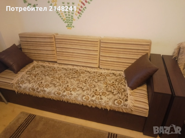 Продавам диван и  фотьойл , масивно дърво-250лв. и 100лв, снимка 3 - Дивани и мека мебел - 52878084