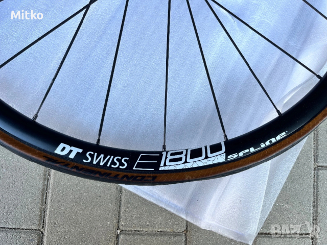 Капли DT Swiss E1800 Spline Ratchet LN с гуми Continental GP 5000, снимка 2 - Части за велосипеди - 53149837
