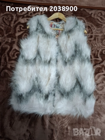 Пухен Елек, снимка 2 - Елеци - 52668982