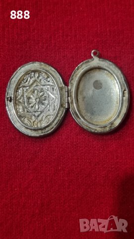 Vintage Медальон, Колие, рамка за снимки, инкрустации, снимка 5 - Колиета, медальони, синджири - 43274367