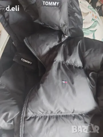 Унисекс. TOMMY HILFIGER Original Size M 100% Пух, снимка 3 - Якета - 47936009
