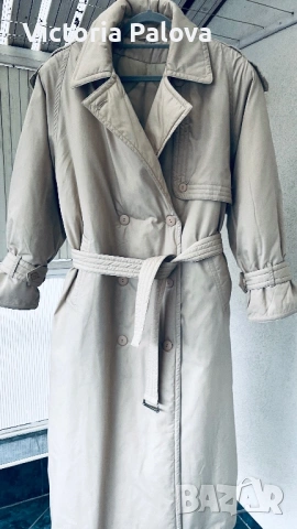 Луксозен бежов тренч- палто, ватиран, нов, дизайнерска визия, снимка 9 - Палта, манта - 53519622