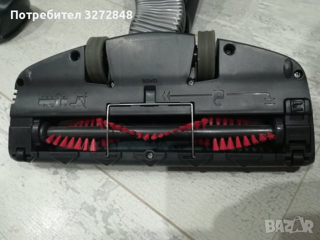 Вертикална прахосмукачка AEG CX7 / X FLEXIBILITY, снимка 9 - Прахосмукачки - 43178324