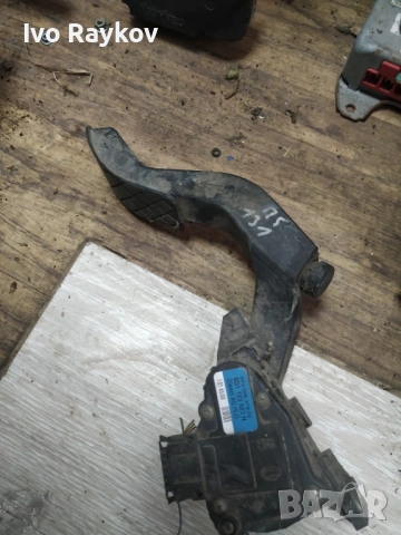 педал газ , VW PASSAT B7 , 8D1723523N Hella 6PV 008 376-02