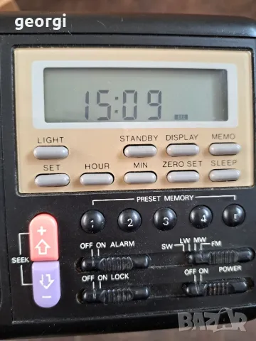 преносим радио транзистор с часовник и аларма 4/4, снимка 5 - Радиокасетофони, транзистори - 49040262