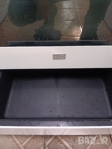 Като нова свободно стояща печка с керамичен плот Voss Electrolux с две години гаранция!, снимка 10 - Печки, фурни - 53080769