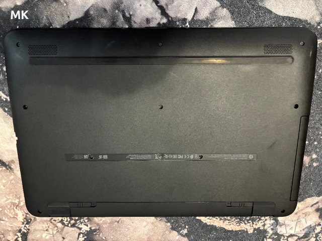 Лаптоп HP Notebook - 17-x170ng 17 инча core i5 SSD, снимка 3 - Лаптопи за игри - 52751719