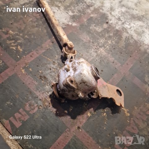 Малък Редуктор, снимка 6 - Други машини и части - 43996423