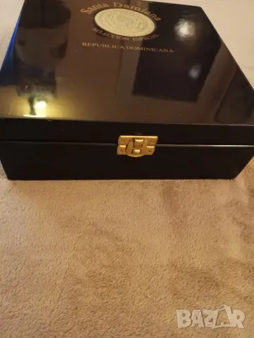 Дървена кутия от пури. , снимка 2 - Колекции - 48111758