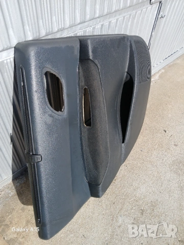 Задна лява кора с щора за Peugeot 3008 I 2009-2016 