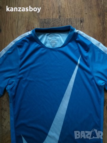 Nike Graphic Flash T-Shirt - страхотна мъжка тениска КАТО НОВА , снимка 4 - Тениски - 40738869