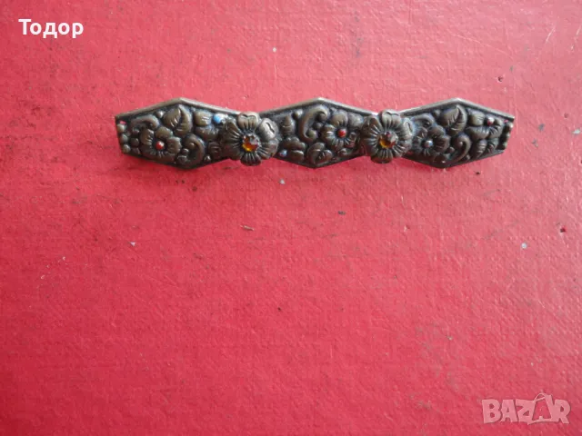 Старинна позлатена брошка с камъни 34 , снимка 6 - Други - 49125932