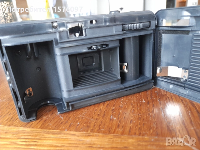 Тестван с филм фотоапарат Lomography Fisheye One, снимка 9 - Фотоапарати - 52447966